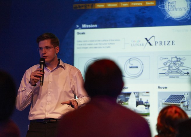 Teamchef Robert Böhme bei der Premiere von „Back to the Moon for good“ (PTS/UK Space Centre/NSC Creative) Milestone Prizes